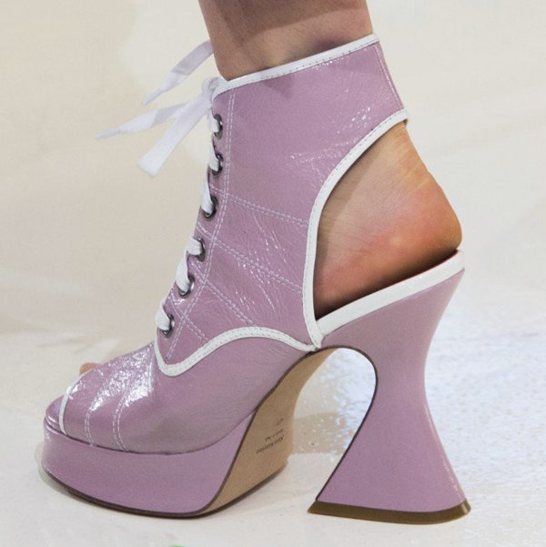 Фиолетовые туфли  главный модный тренд весны 2018 на Неделе моды в НьюЙорке