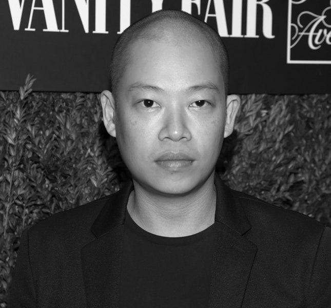 Аромат Jason Wu дизайнер Джейсон Ву представил парфюм в честь 10летия линии одежды
