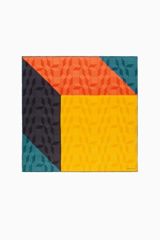 Hermès 229 hermes.com.