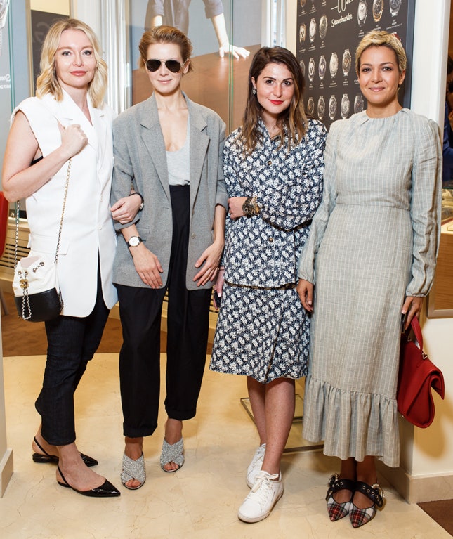 Коктейль Omega х Vogue в бутике бренда фото Ксении Чилингаровой Виктории Исаковой и других