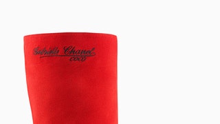 Сапоги Chanel из коллекции осеньзима 2017 двухцветная обувь из замши