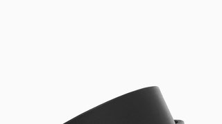 Черные простые ремни с металлическими пряжками где купить модные аксессуары | Vogue