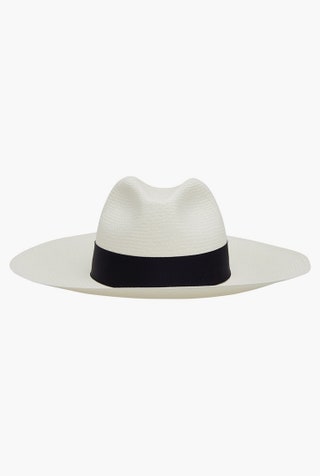 Шляпа Borsalino 18700 рублей aizel.ru.