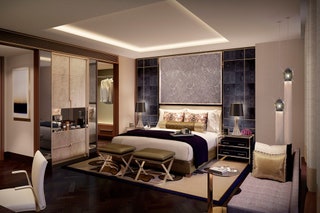 Номер в отеле The RitzCarlton Astana.