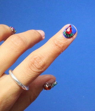 nailunistella.
