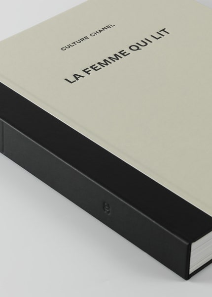 Издание «La Femme qui lit» все что читала Габриэль Шанель в одной книге