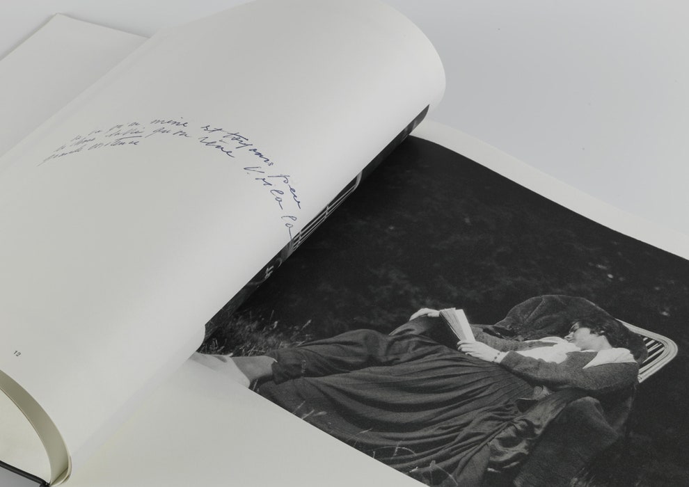 Издание «La Femme qui lit» все что читала Габриэль Шанель в одной книге