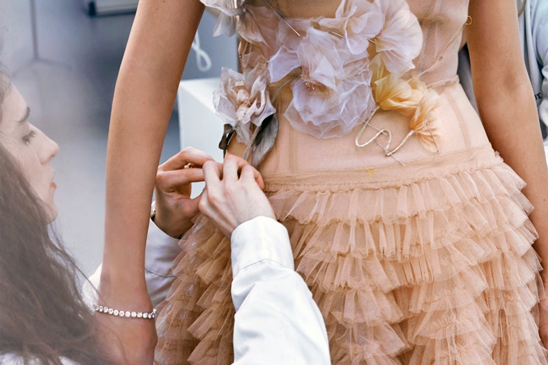 Эскизы Dior для подвенечного платья Яны Рудковской и фото с примерки