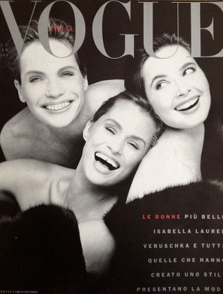 Верушка Лорен Хаттон и Изабелла Росселлини Vogue Италия декабрь 1988. Фотограф Стивен Майзел.