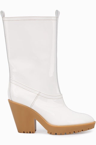 Maison Margiela 55550 рублей tsum.ru.