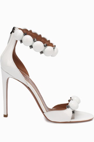 Alaïa 62550 рублей tsum.ru.