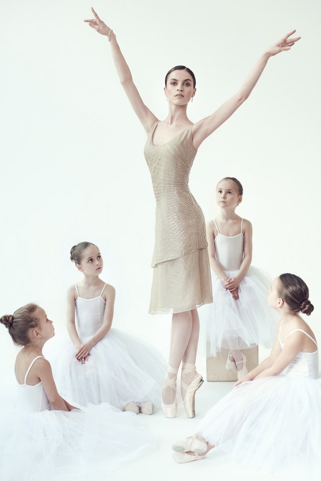 Мария Виноградова в платье Ralph Lauren из коллекции посвященной 10летию бутика в Москве