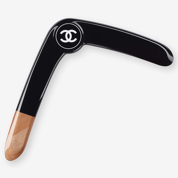 Обновленная коллекция летнего спортинвентаря Chanel
