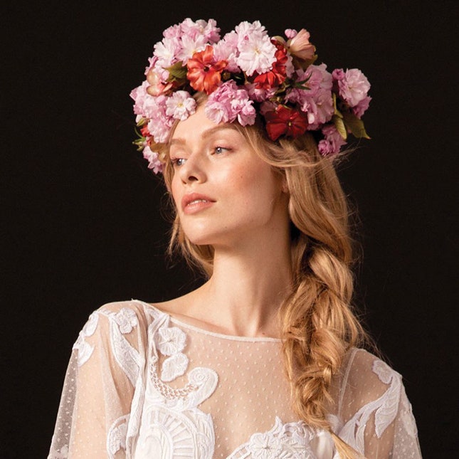 10 причесок для свадьбы сезона Bridal весна-лето