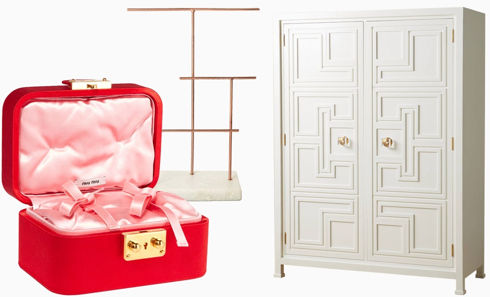 Как обставить гардеробную мебель и аксессуары для организации хранения вещей | Vogue
