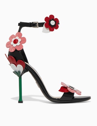 Prada цена по запросу магазины Prada.