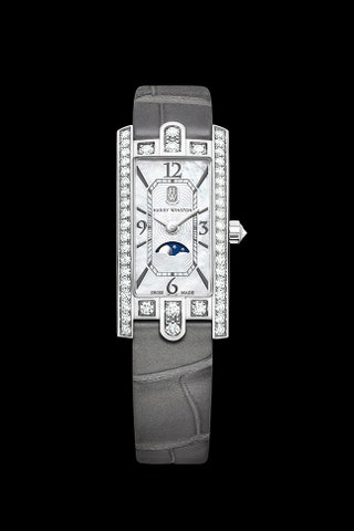 Avenue Moon Phase.