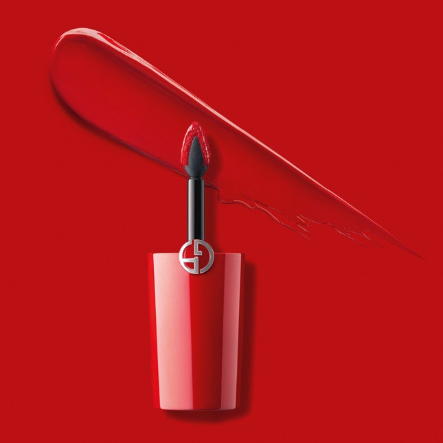 Матовая помада Giorgio Armani Lip Magnet в 18 оттенках | Vogue