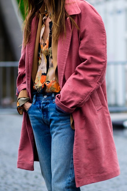 Весенние женские пальто цветов итальянского джелато верхняя одежда пастельных оттенков | Vogue