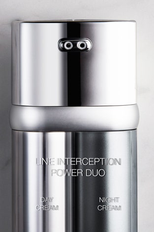 La Prairie Line Interception Power Duo дневной и ночной крем в одном флаконе | Vogue