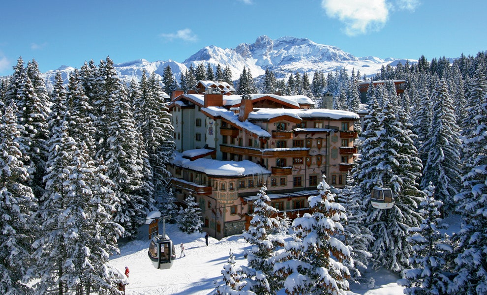 В отеле Les Airelles Courchevel спа La Mer йогаклуб тигр и блюда молекулярной кухни | Vogue