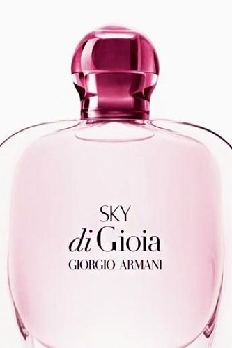 Аромат Sky di Gioia с нотами личи кедра красной розы и пиона посвященный небу | Vogue