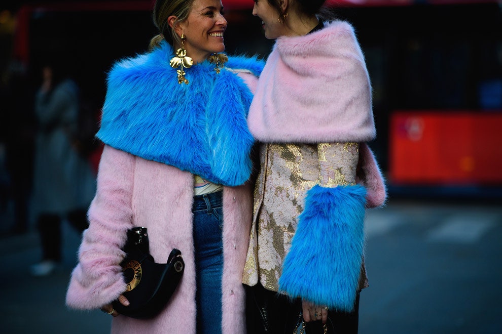 Неделя моды в Осло стритстайлфото с улиц столицы Норвегии | Vogue