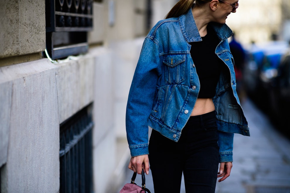 Streetstyle на Неделе моды в Париже Винни Харлоу Анна Делло Руссо Ольга Карпуть и другие | Vogue