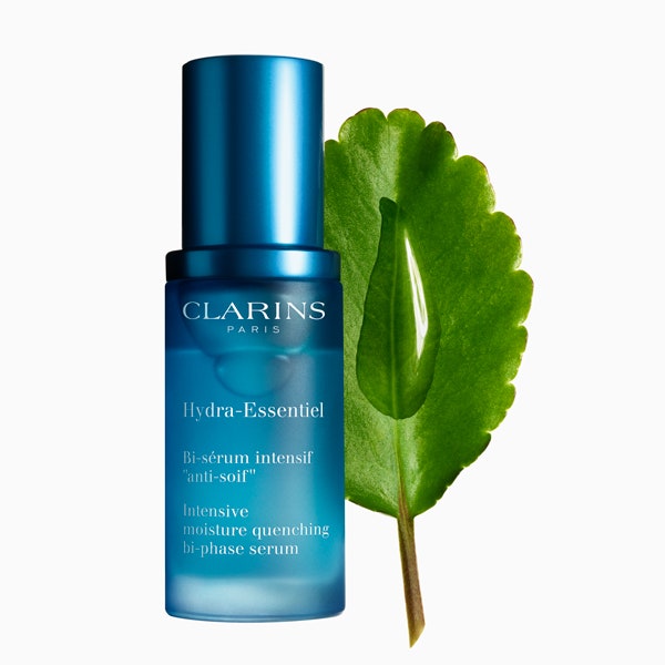 Новая линия Clarins для увлажнения даже обезвоженной кожи