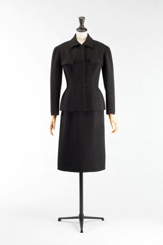 Balenciaga 19521953.