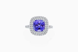 Белое золото бриллианты и танзанит — кольцо Tiffany  Co. — ГУМ Красная площадь дом 3.
