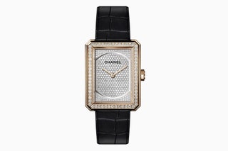 Часы Chanel из желтого золота с бриллиантами — ул. Петровка 7.