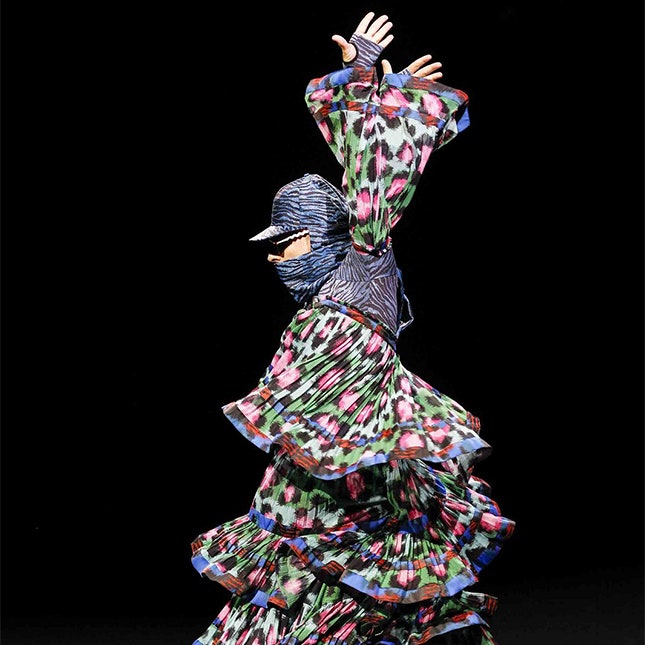 Танцы и цветные тигры: показ Kenzo x H&M в Нью-Йорке