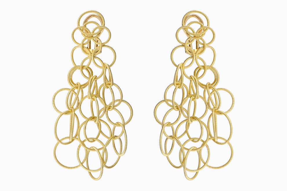 Экскурсия в мастерские Buccellati в Милане как делают украшения из золотого шелка и кружева | Vogue