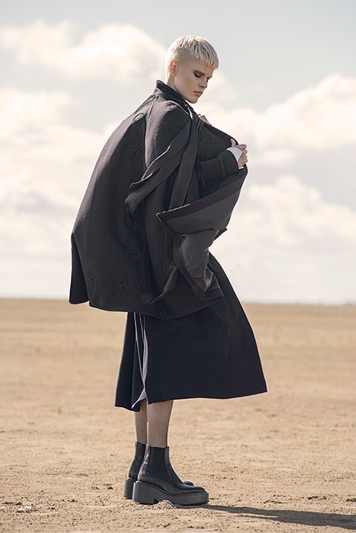Модная верхняя одежда осени 2016 пальто пуховики кожаный плащ бушлат | Vogue