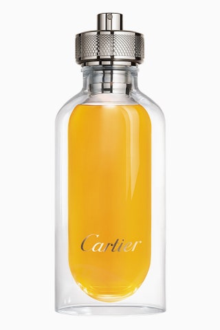 Парфюмерная вода LEnvol de Cartier от 6 200 рублей в бутиках Cartier в Москве.