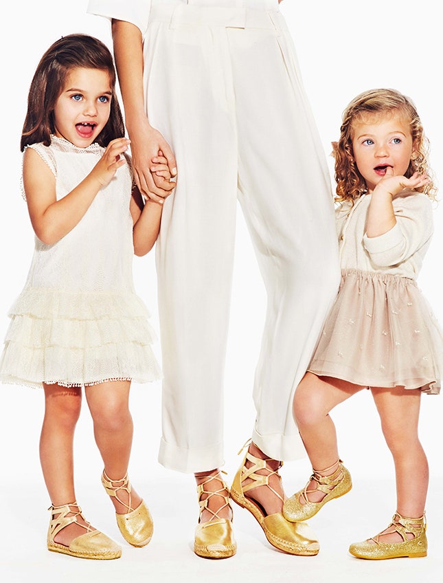 Aquazzura запускает линию обуви для детей Aquazzura Mini | Vogue
