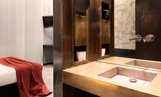 Straf Hotel  Bar.