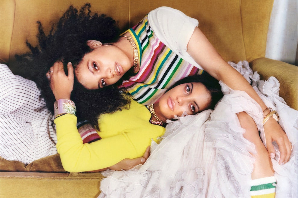 Дуэт Ibeyi фото и творческая биография певиц близнецов Наоми и ЛизыКаинде Диас | Vogue