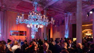 Новогодняя вечеринка Mercury в Cristal Room Baccarat фото Моники Беллуччи и других | Vogue