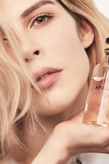 Маруся Зыкова представила аромат Louis Vuitton Apoge | Vogue