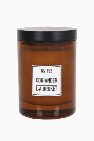 Свеча LA Bruket 3988 руб. luisaviaroma.com.