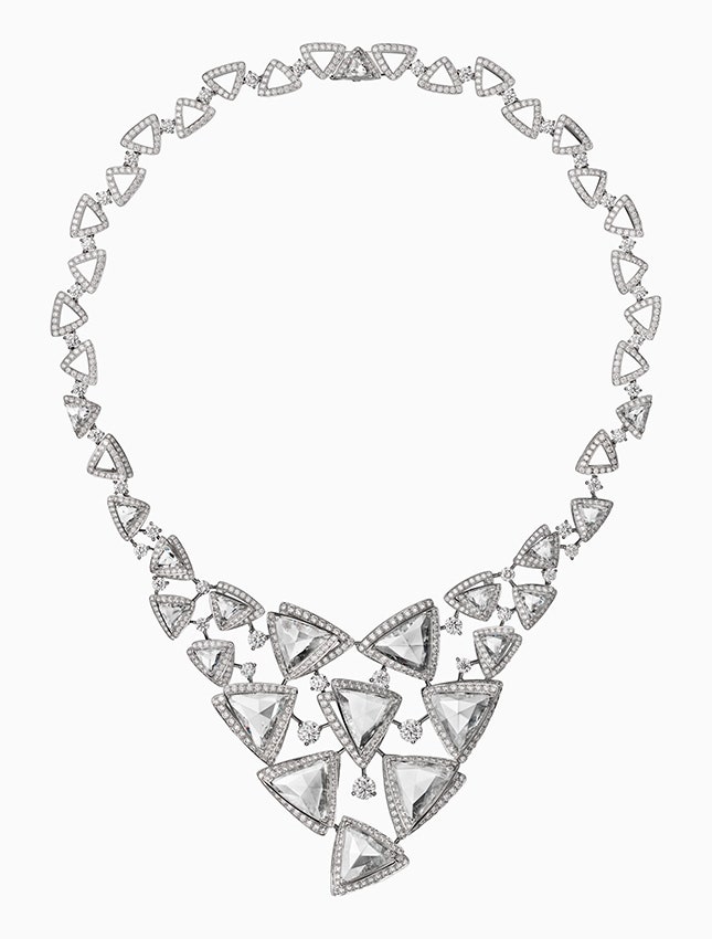 Cartier Magicien вторая часть ювелирной коллекции с бриллиантами изумрудами и турмалинами | Vogue