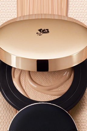 Кушон Lancôme Teint Idole Ultra Cushion меняющий температуру средства при нанесении | Vogue