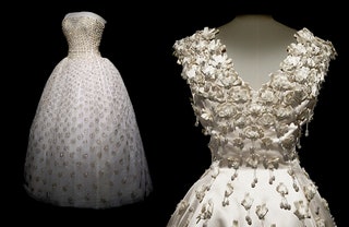 Dior by Christian Dior весналето 1954 осеньзима 1955.