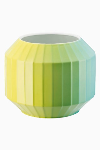 Ваза Rosenthal 12205 рублей luisaviaroma.com.