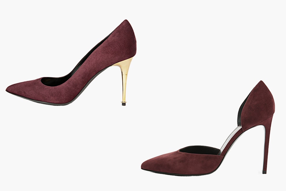 Обувь с пометкой «Выбор Vogue» в ДЛТ сапоги и туфли из бордовой замши и кеды с мехом | Vogue