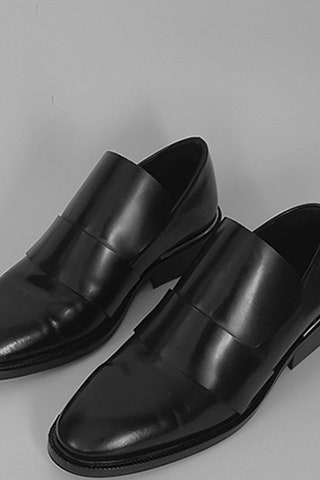 Обувь Essen классические лоферы оксфорды и туфли от австралийского бренда | Vogue
