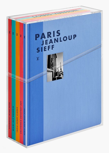 Книжная коллекция Louis Vuitton для путешественников 5 альбомов Fashion Eye | Vogue