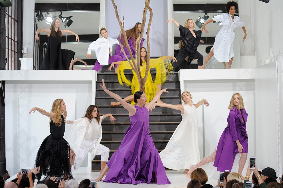 Maison Rabih Kayrouz  приглашенная марка на Неделе Высокой моды в Париже | Vogue